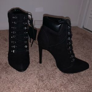 High heeled Pointy Ankle Boots
